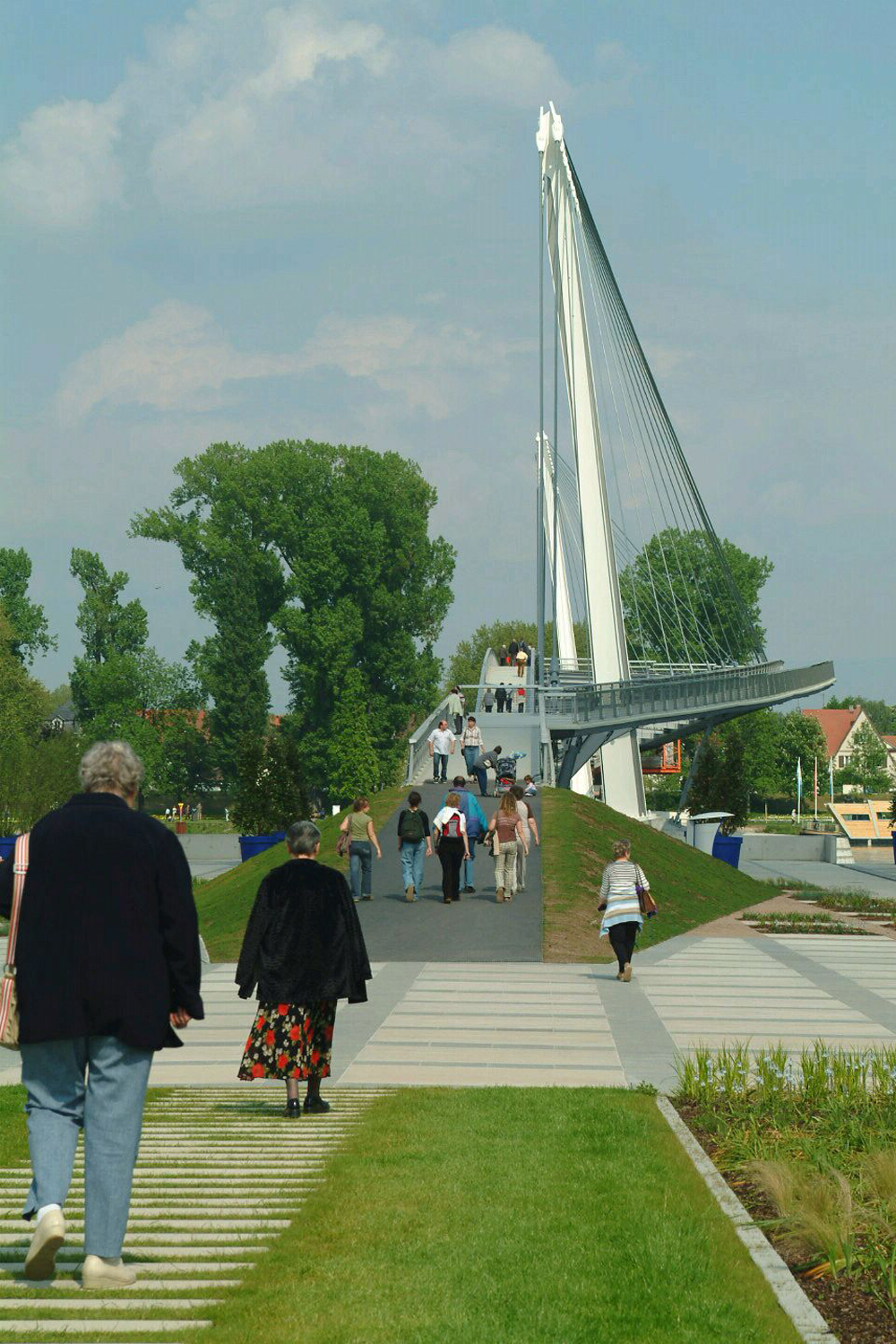 Garten der zwei Ufer in Kehl Straßburg Brosk Landschaftsarchitektur